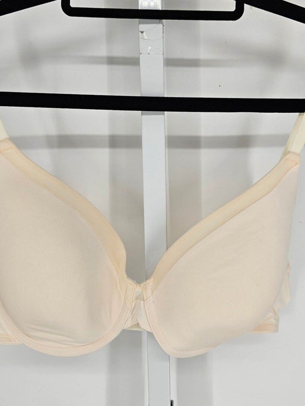 Primark Cares Womens Sz 36C Classic Lightly Padded T Shirt Bra Cream